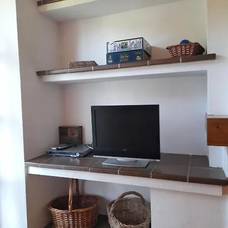Con Jardin Isard 4 Apartment
